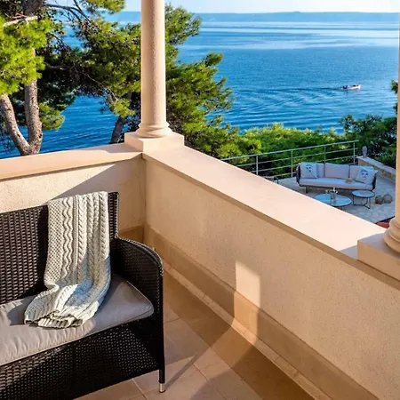 Sumartin Selca, Stunning, Luxurious Frontline 7 Bedrooms Amazing Sea-views Villa