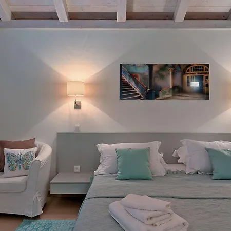 Sumartin Selca, Stunning, Luxurious Frontline 7 Bedrooms Amazing Sea-views Villa