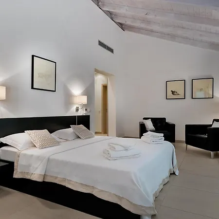 Sumartin Selca, Stunning, Luxurious Frontline 7 Bedrooms Amazing Sea-views Villa *